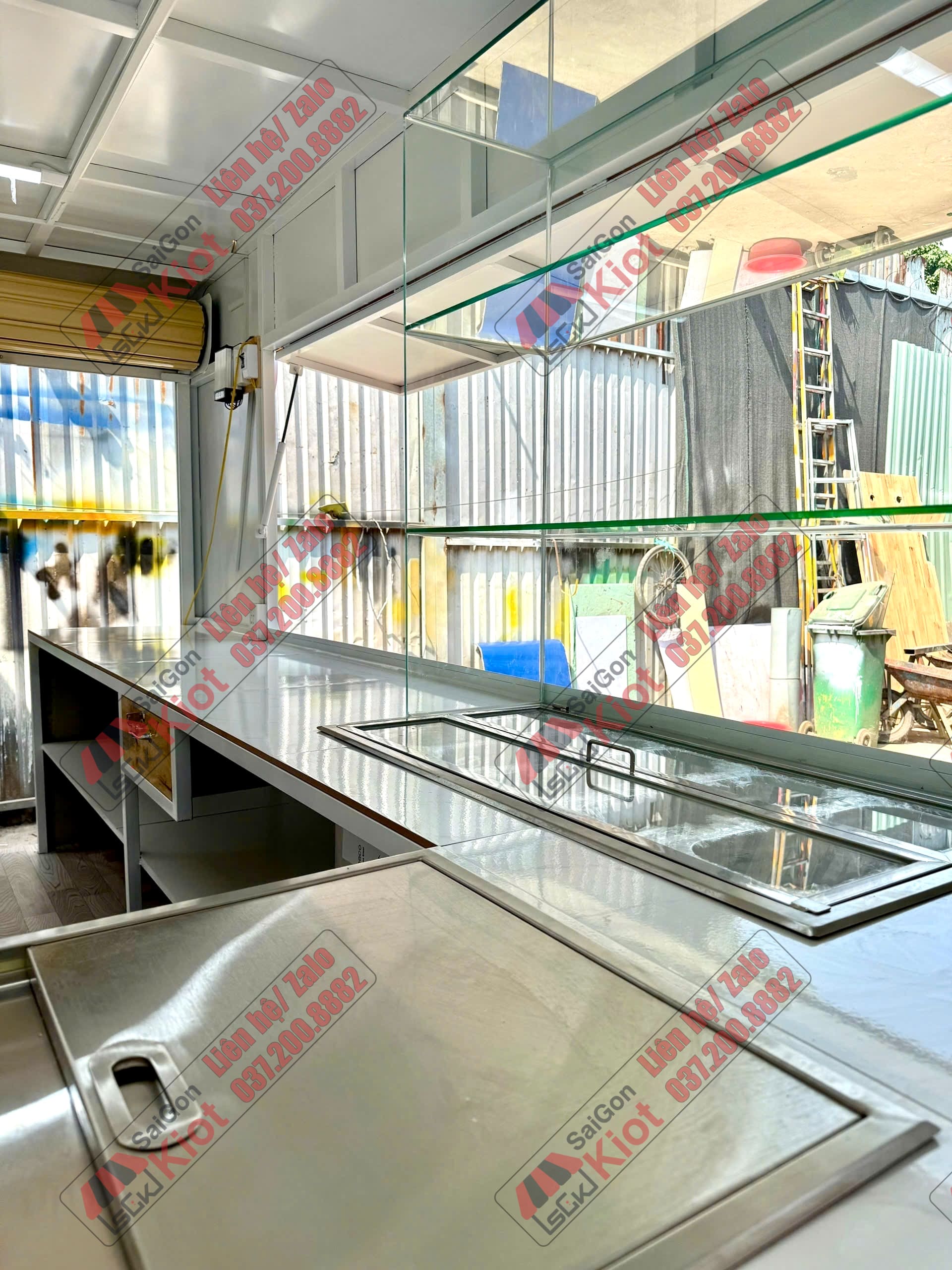 Kiot-ban-tra-sua-mau-148 (14)