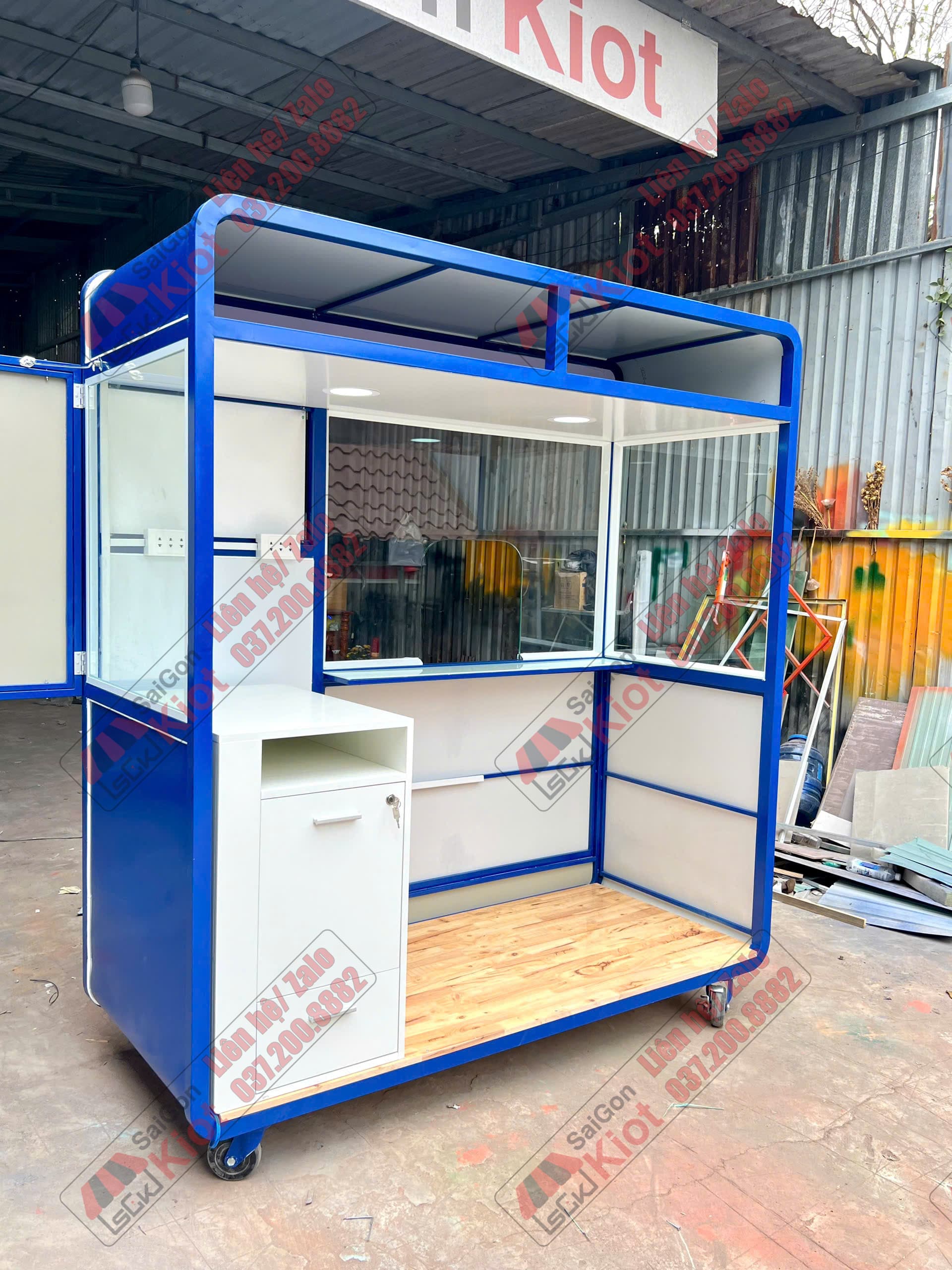 xe-ban-tra-sua-hong-tra-lao-vuong-xe1 (10)-min