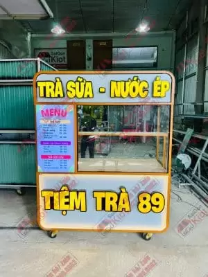 xe đẩy bán trà sữa tại Sài Gòn