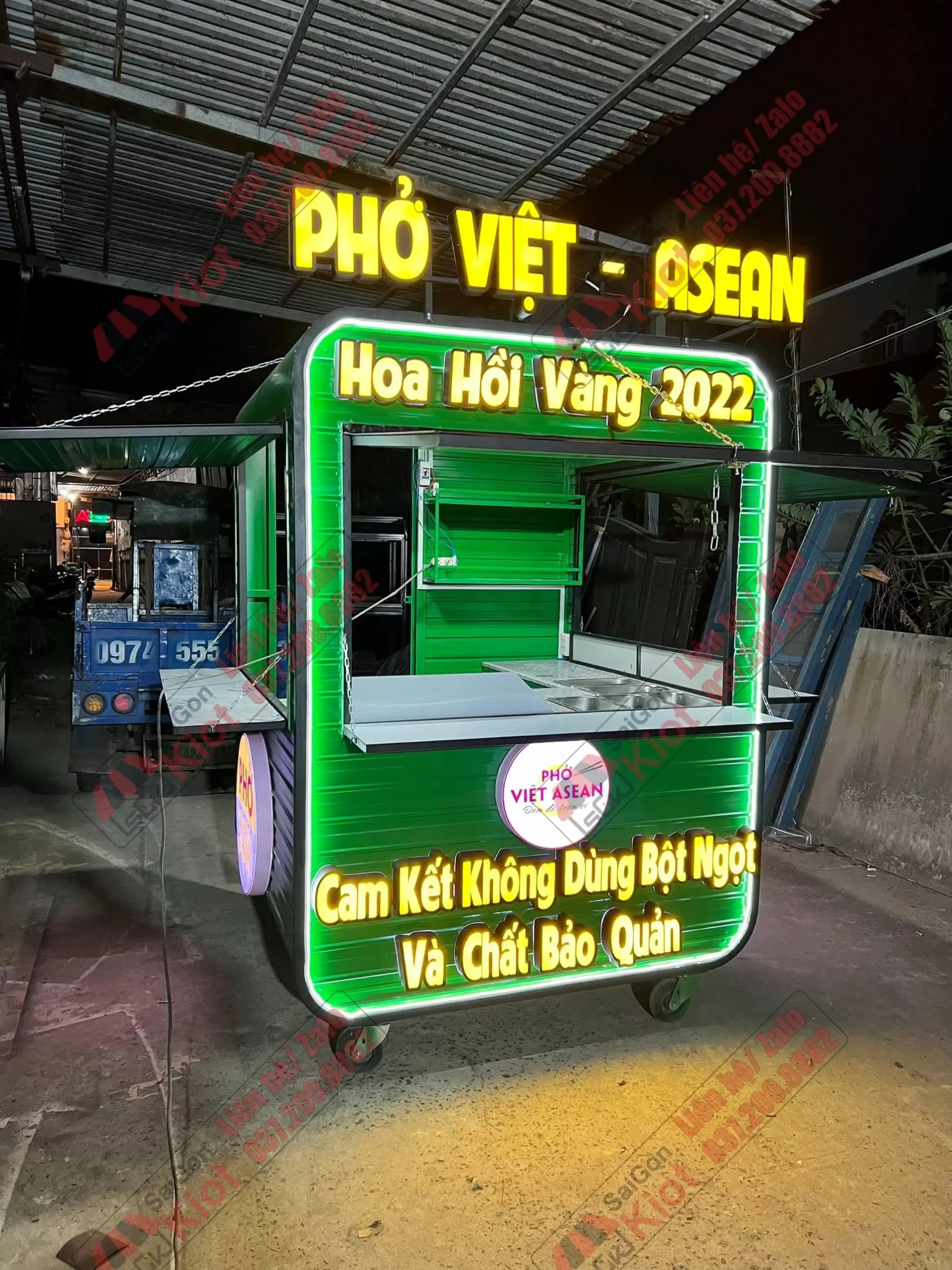 xe kiot bán hàng