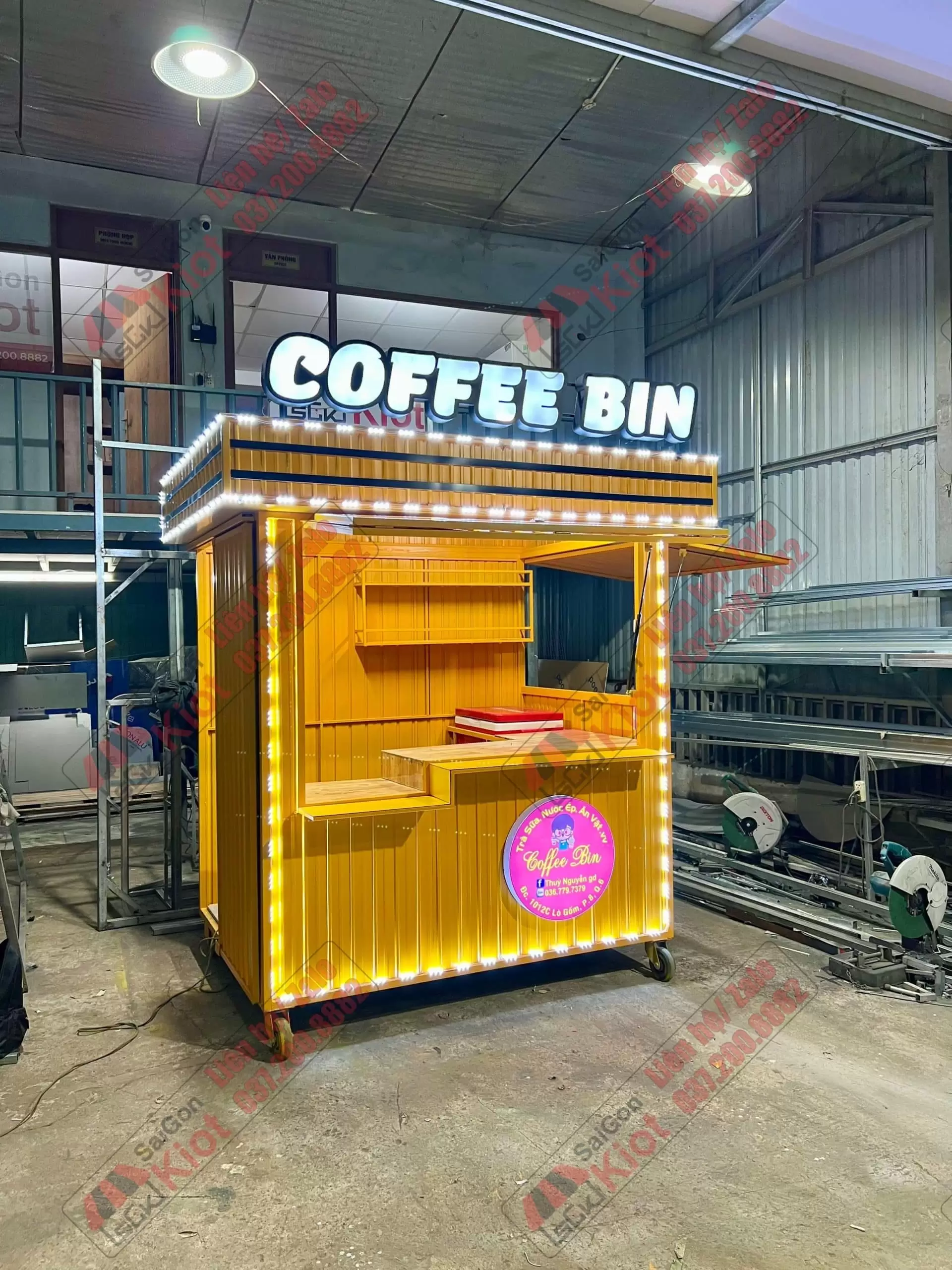 xe kiot bán hàng