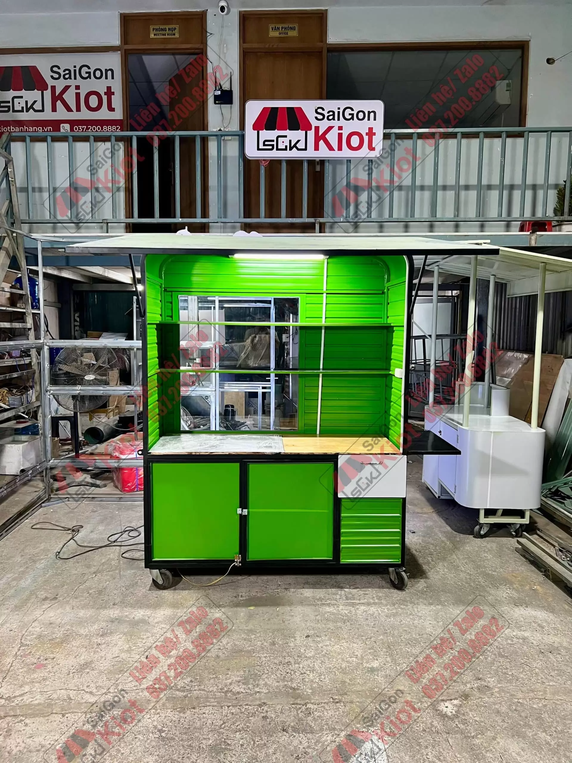 kiot-ban-tra-sua-mau-69 (4)-min