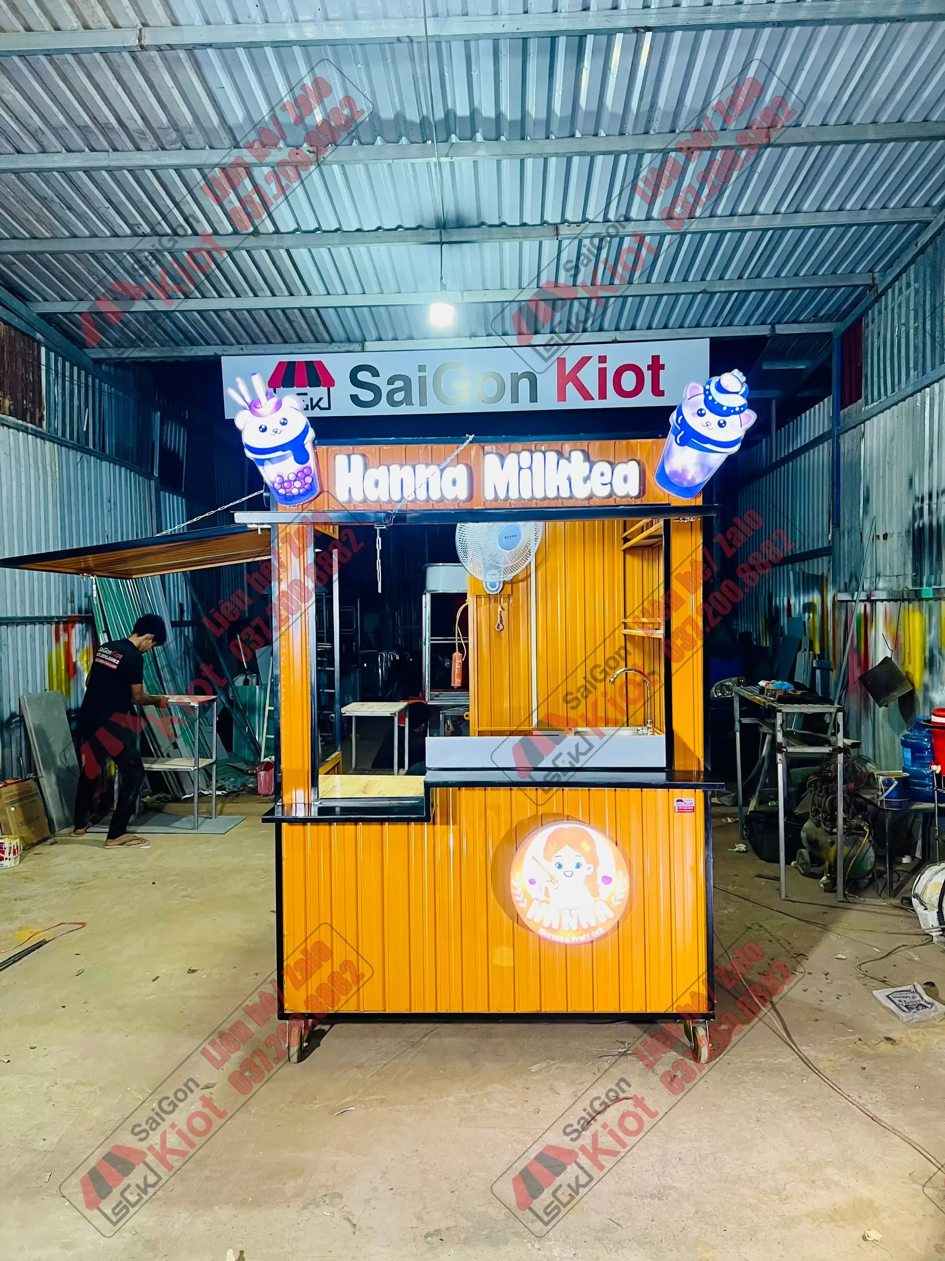 kiot-ban-tra-sua-mau-93 (9)-min