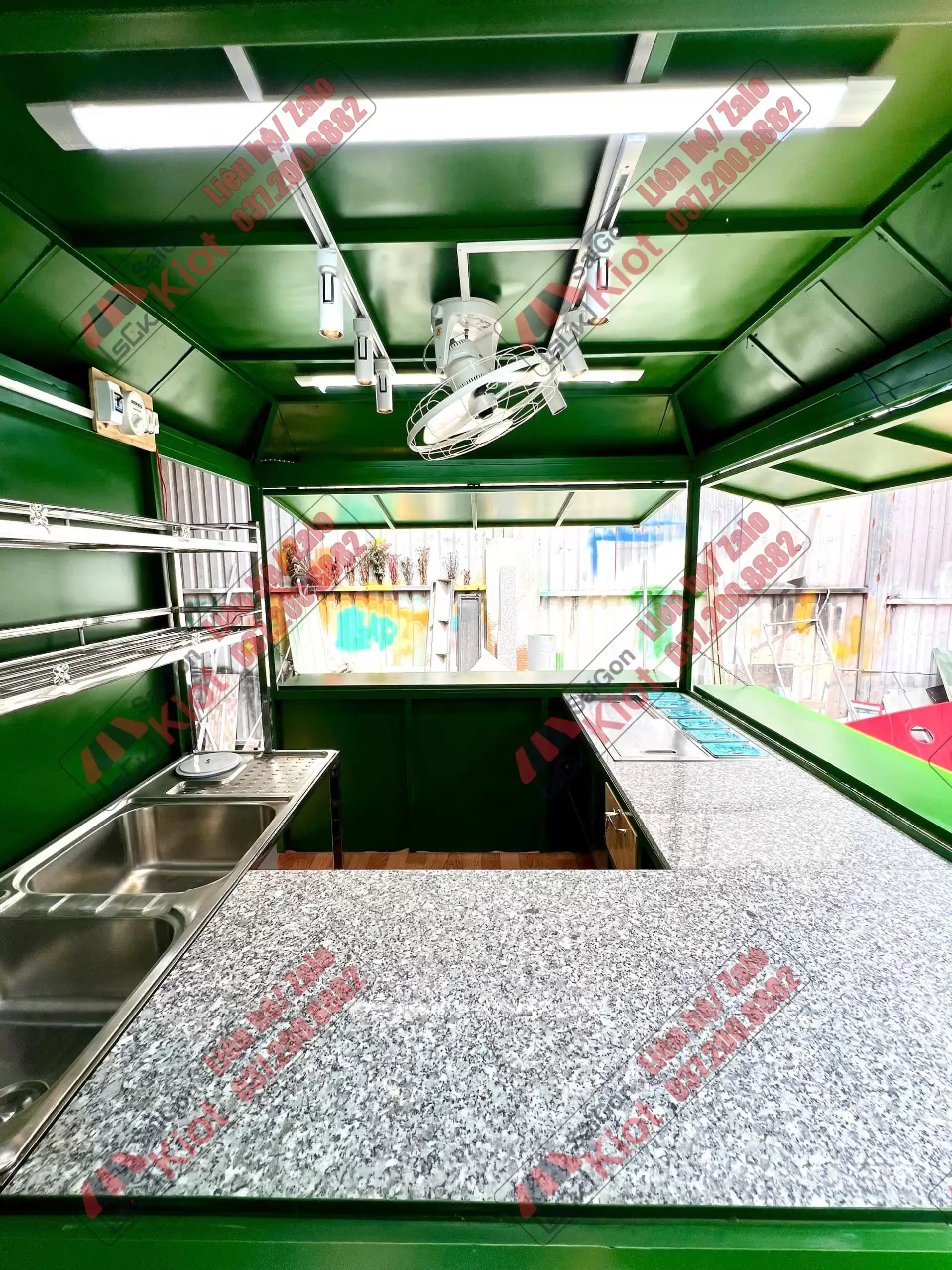 kiot-ban-do-uong-mau-127 (11)-min