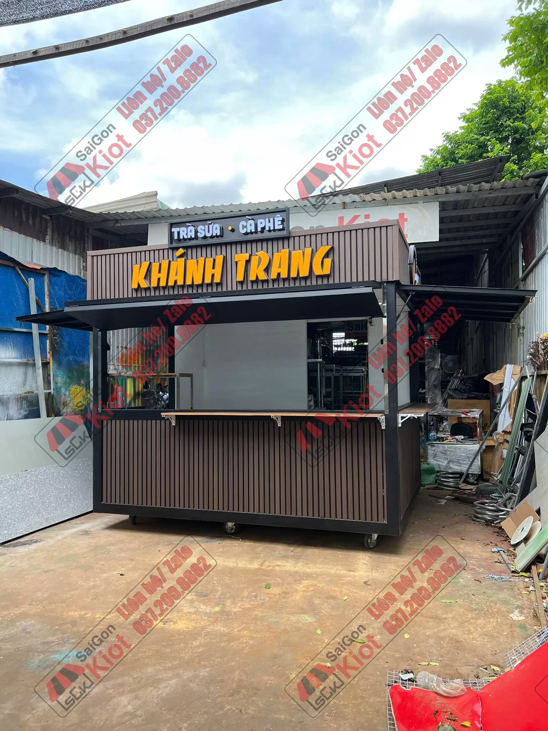 kiot-ban-cafe-tra-sua-mau-129 (3)-min